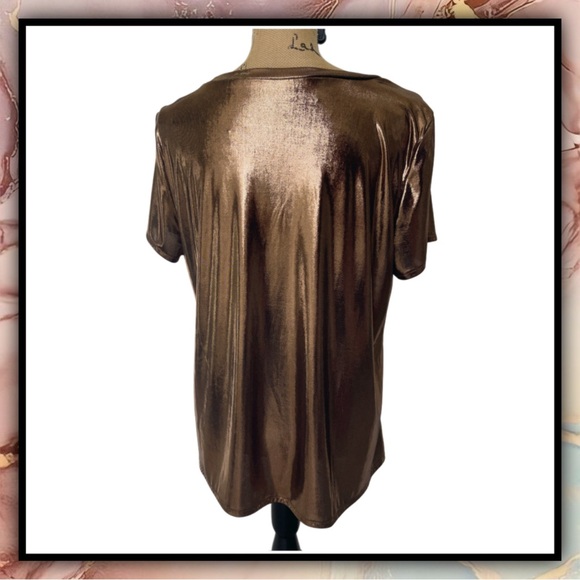 TORRID Liquid Shine Crew Neck Party Tee #T00990pl - Picture 4 of 8